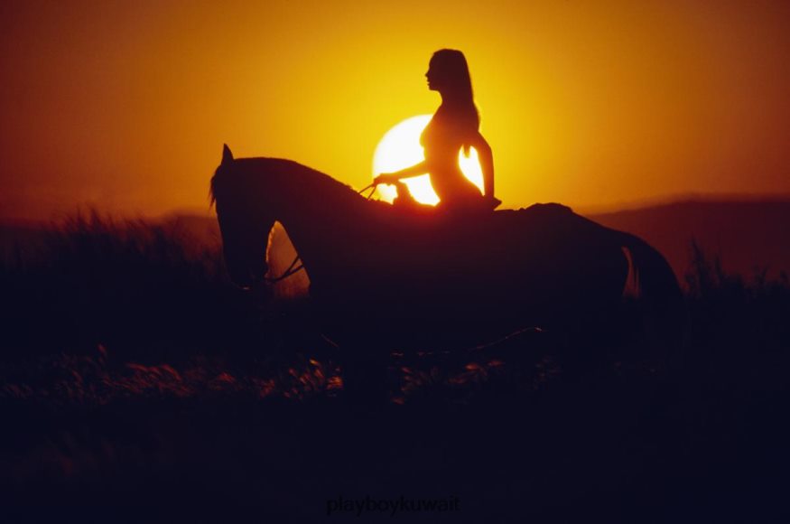 Playboy نحيف ديسمبر 1972 تي شيرت قصير لزميل اللعب ميرسي روني سانست رايدر R820R998 ملابس إبداعي