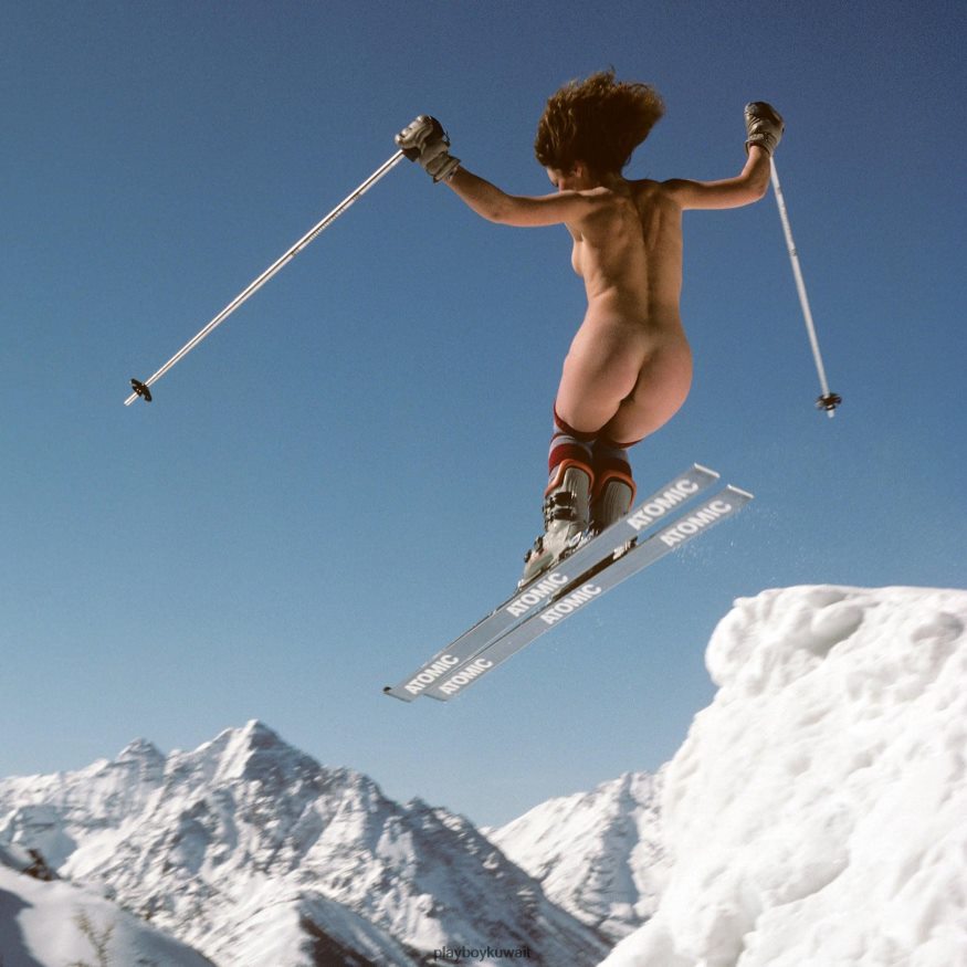 Playboy نحيف اقتصاص التزلج الفذ كم طويل. هولي كوك من بنات الشتاء 1984 R820R984 ملابس أسود